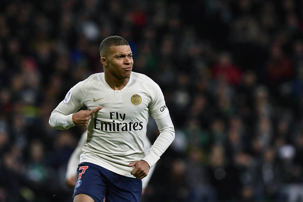 北交所首只“万元肉签”！N大鹏创多项北证纪录 这些方向打新高收益